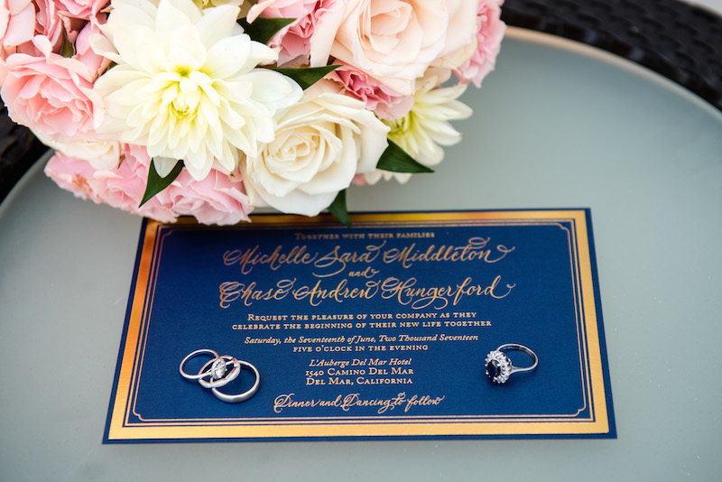 bouquet, wedding rings, wedding invitation