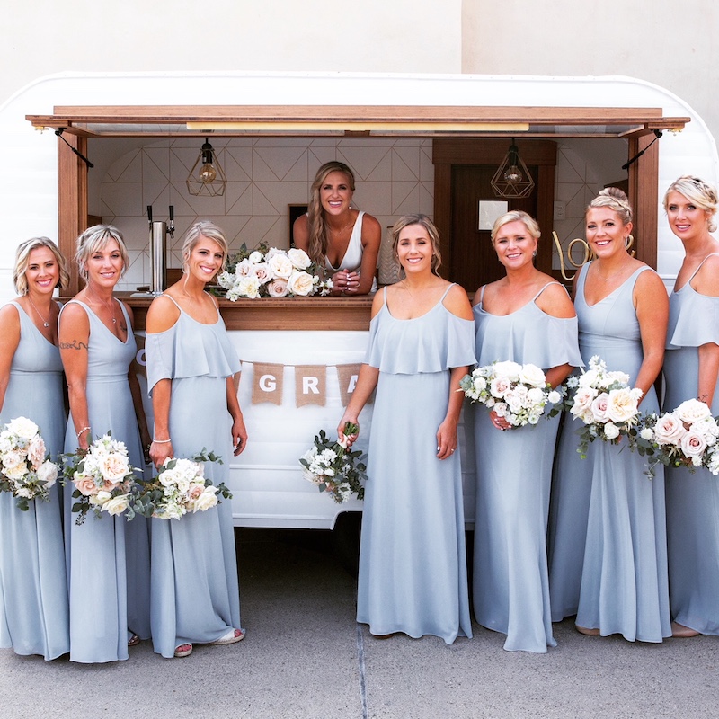 mobile bar with wedding party