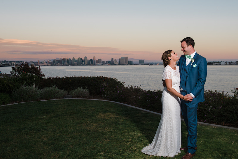 bride, groom, sunset, skyline