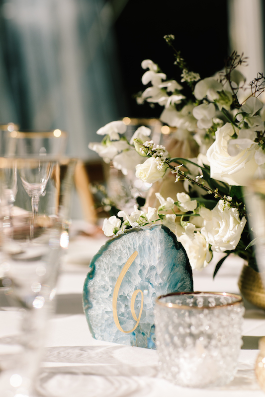 table number, table setting