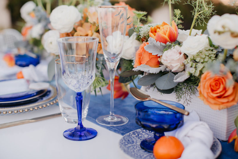wine glasses, table setting