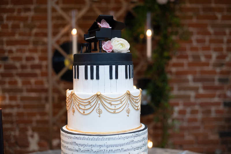 wedding cake, cake table