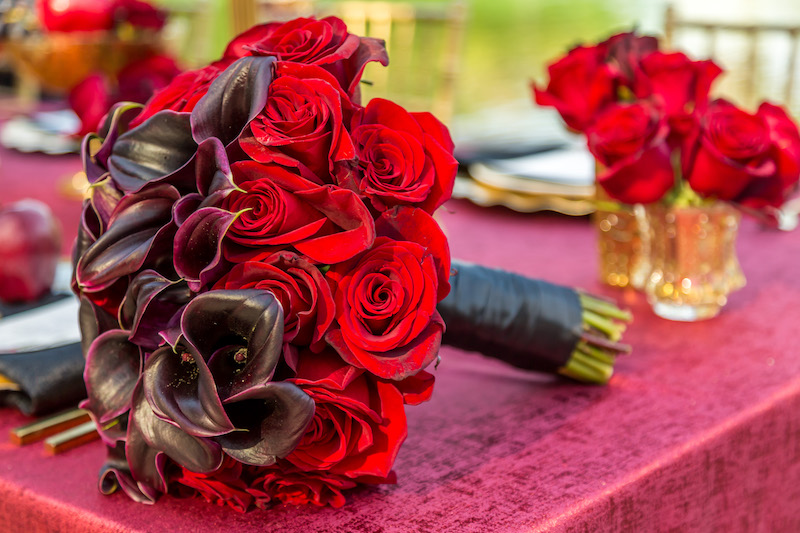 bridal bouquet, red roses, 