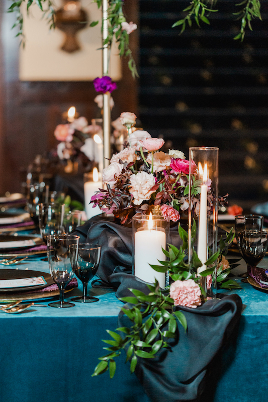 tablescape, flowers, candles